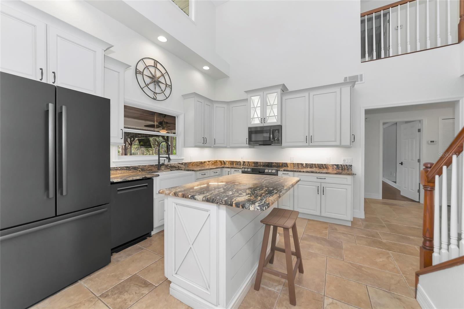 Image 27 of 82 For 15210 Waterline Road