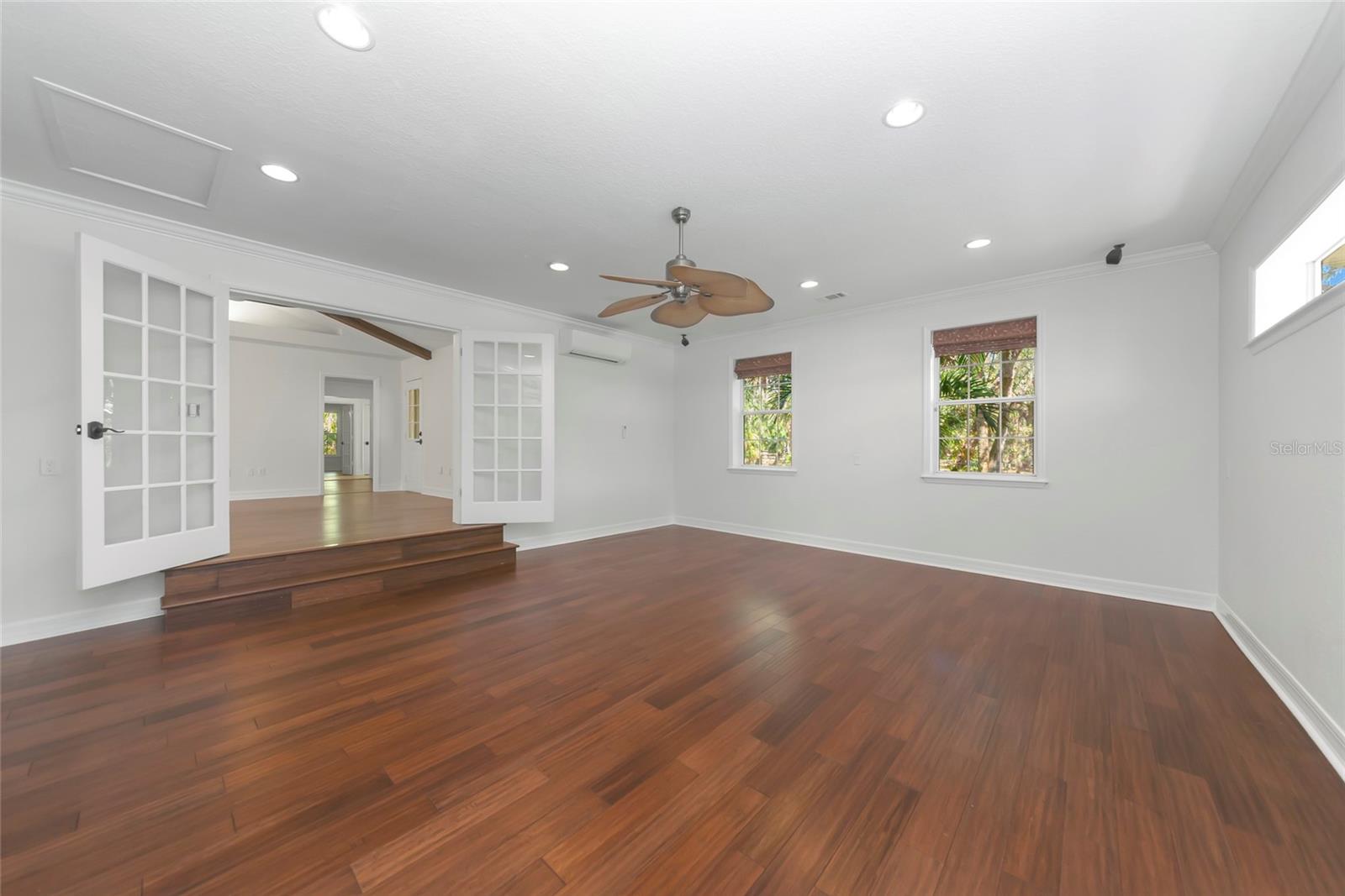 Image 31 of 82 For 15210 Waterline Road