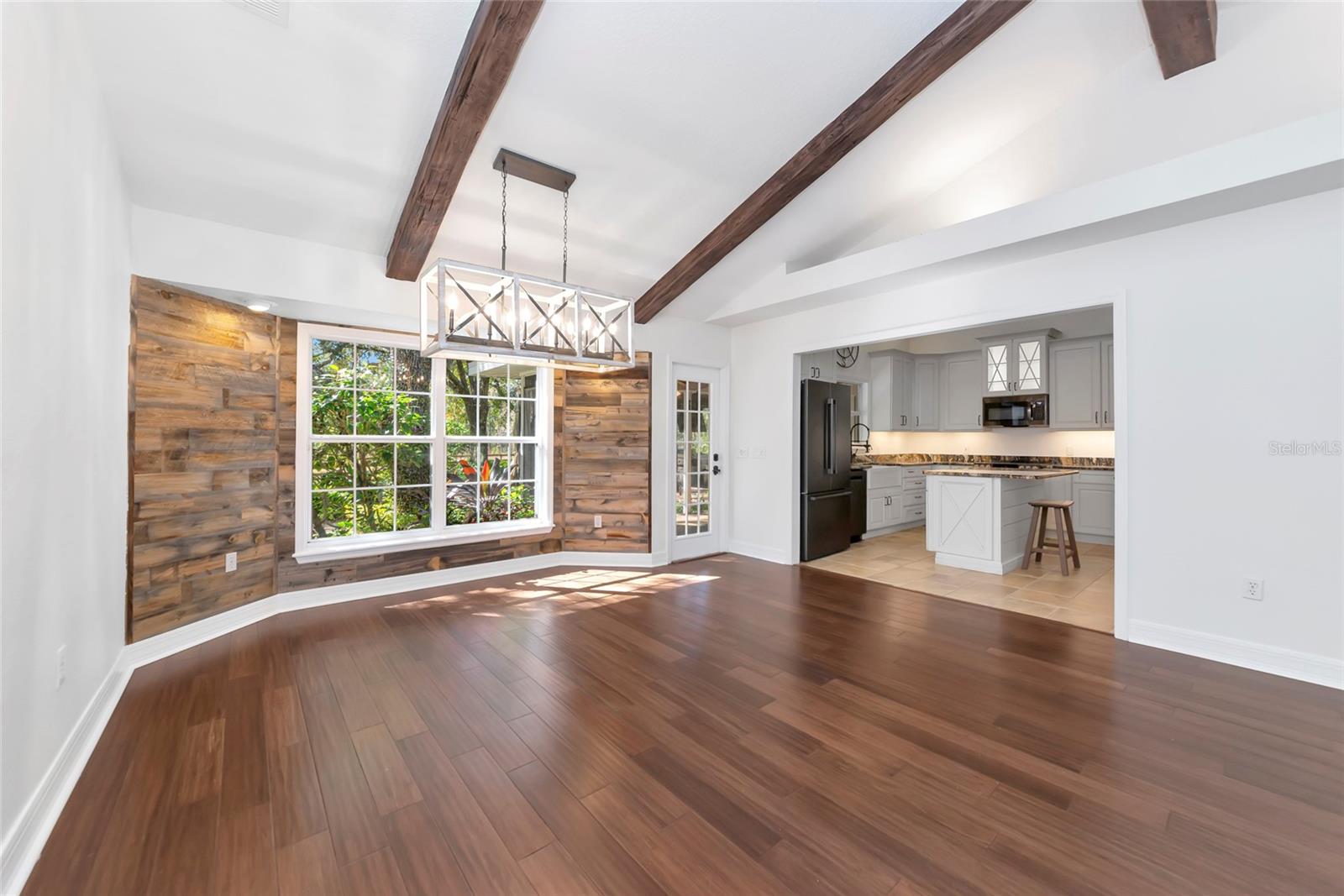 Image 36 of 82 For 15210 Waterline Road