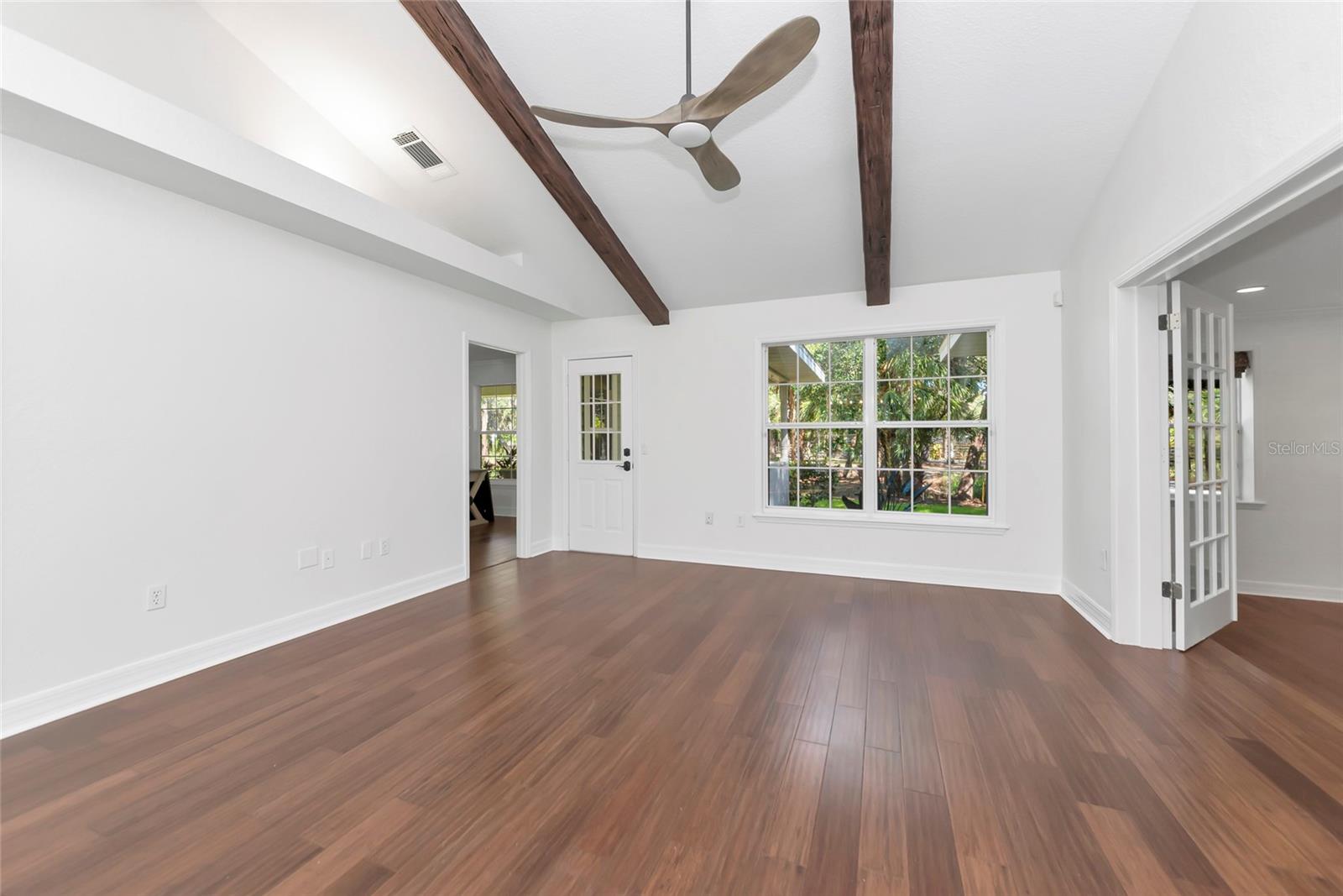 Image 37 of 82 For 15210 Waterline Road