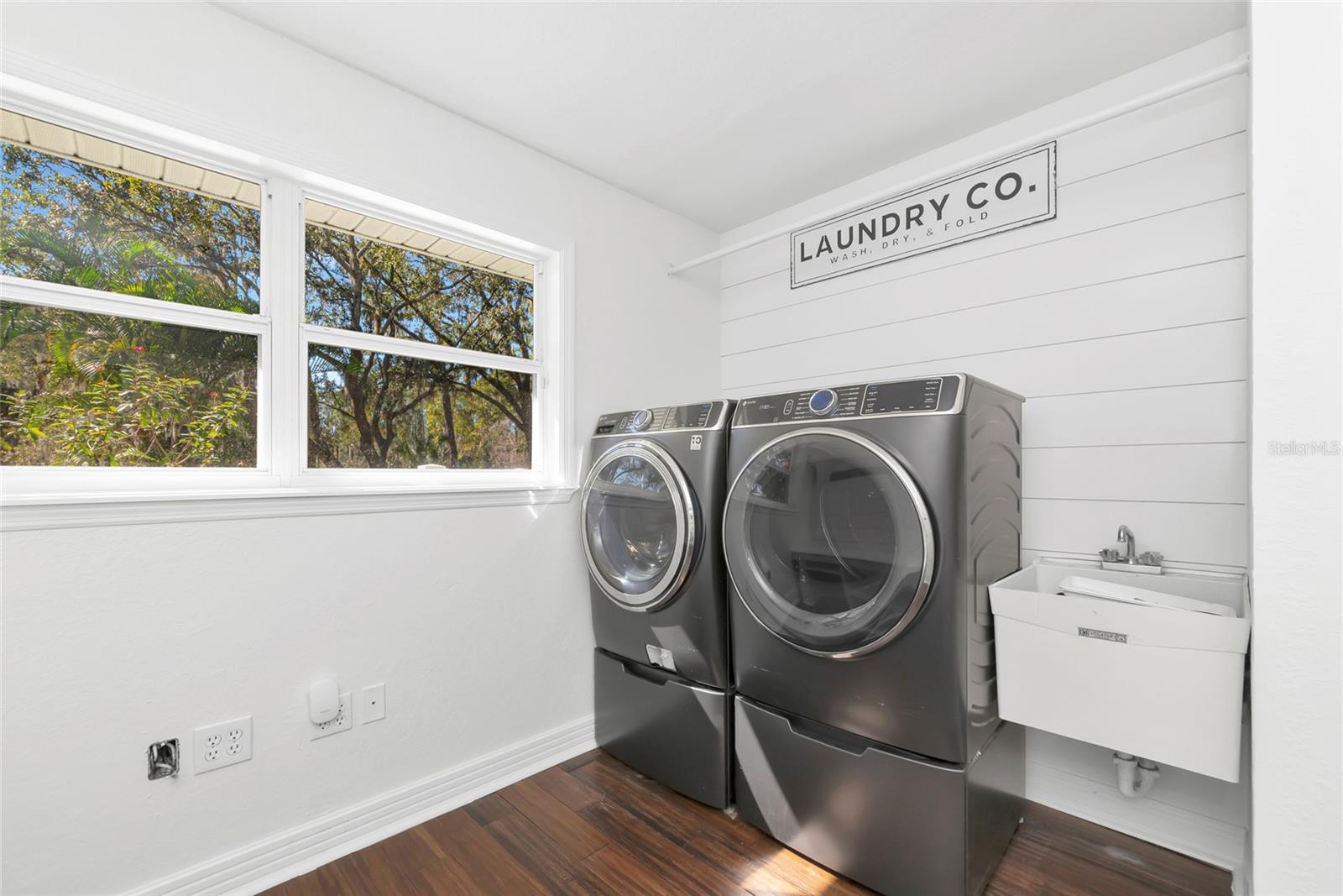 Image 39 of 82 For 15210 Waterline Road