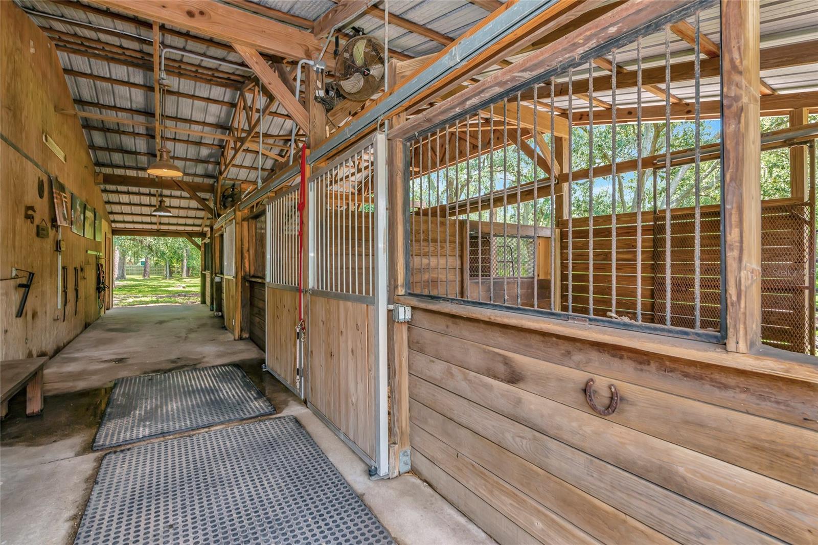 Image 62 of 82 For 15210 Waterline Road