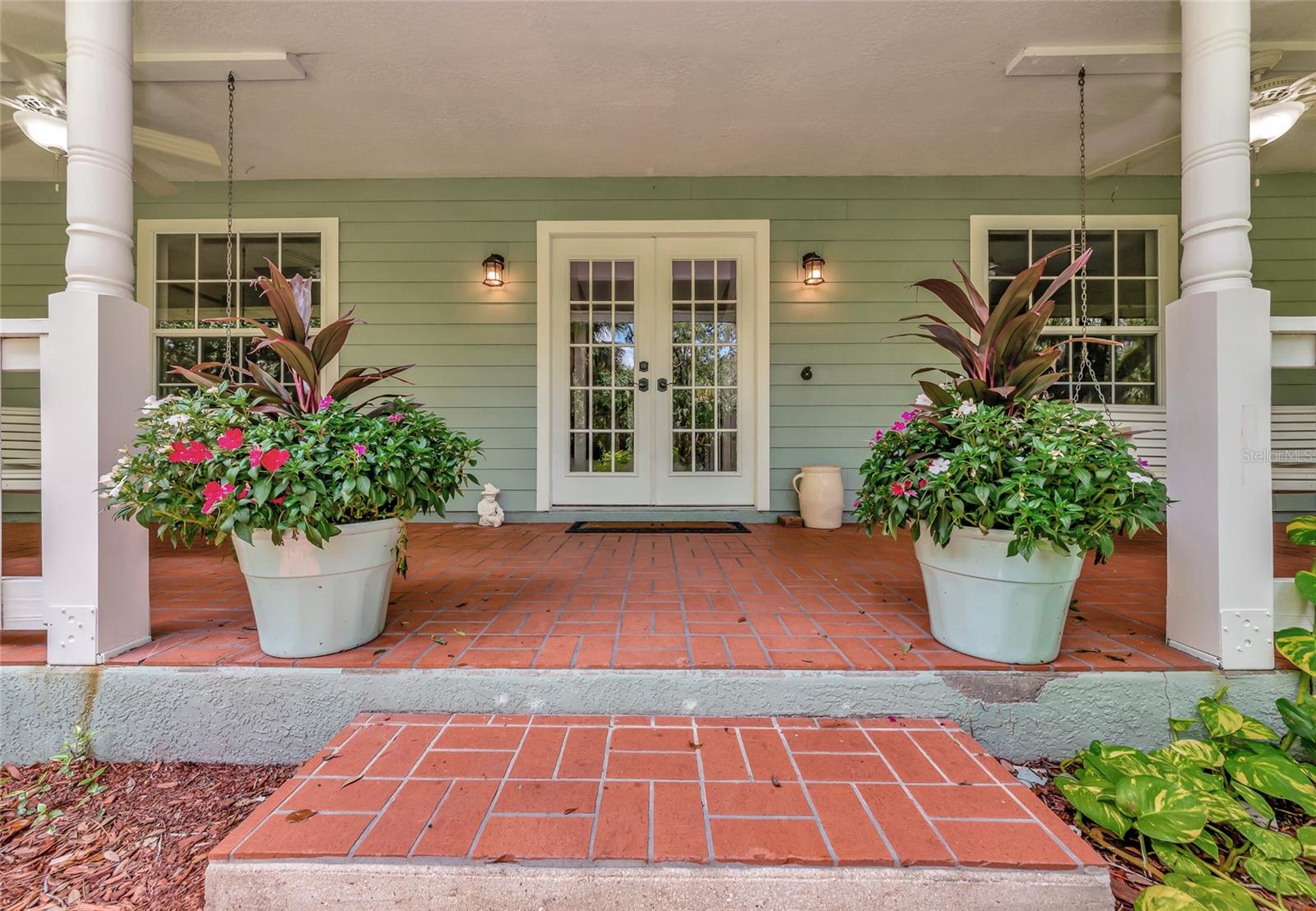 Image 7 of 82 For 15210 Waterline Road