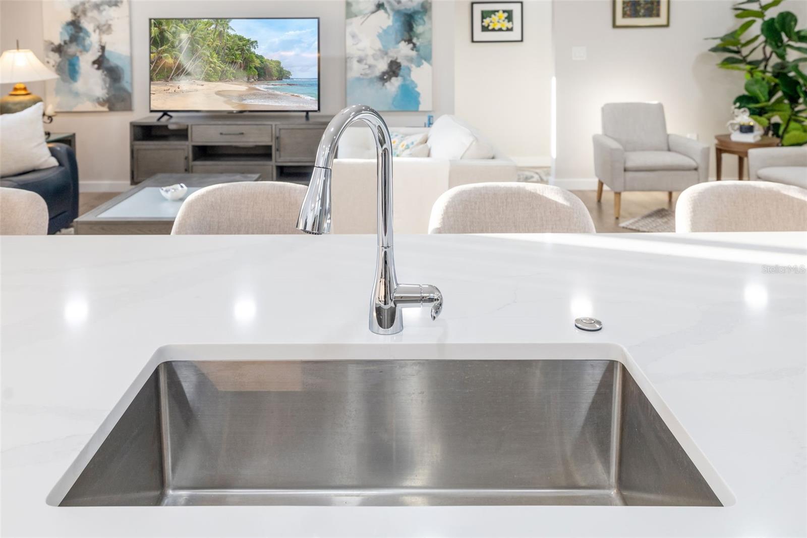 Image 13 of 36 For 5247 Carmilfra Drive