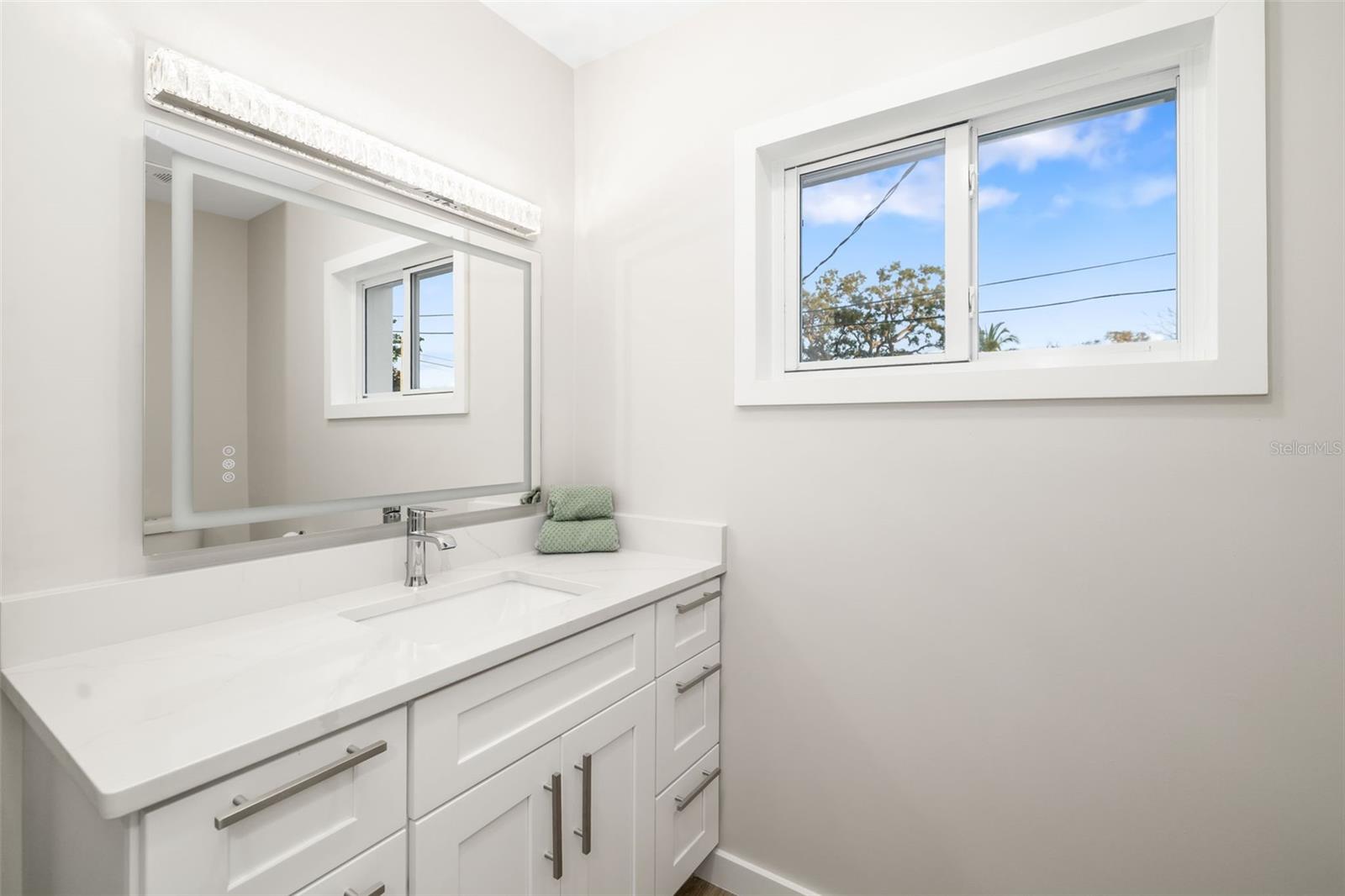 Image 24 of 36 For 5247 Carmilfra Drive