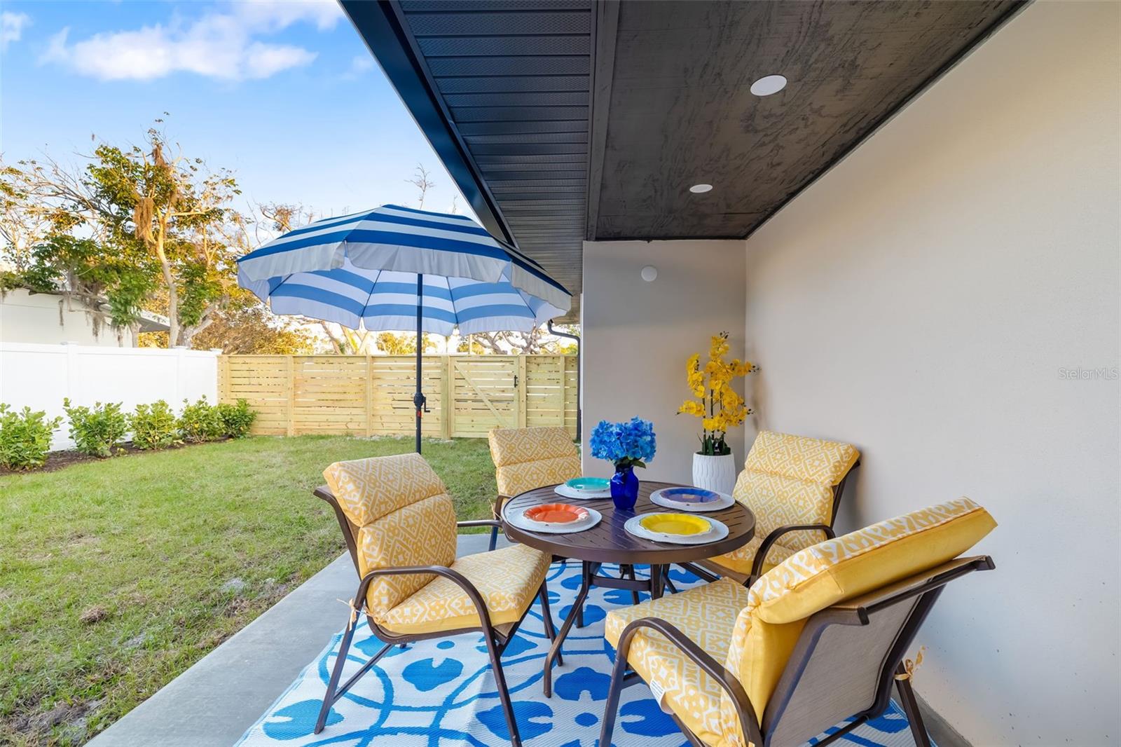 Image 28 of 36 For 5247 Carmilfra Drive