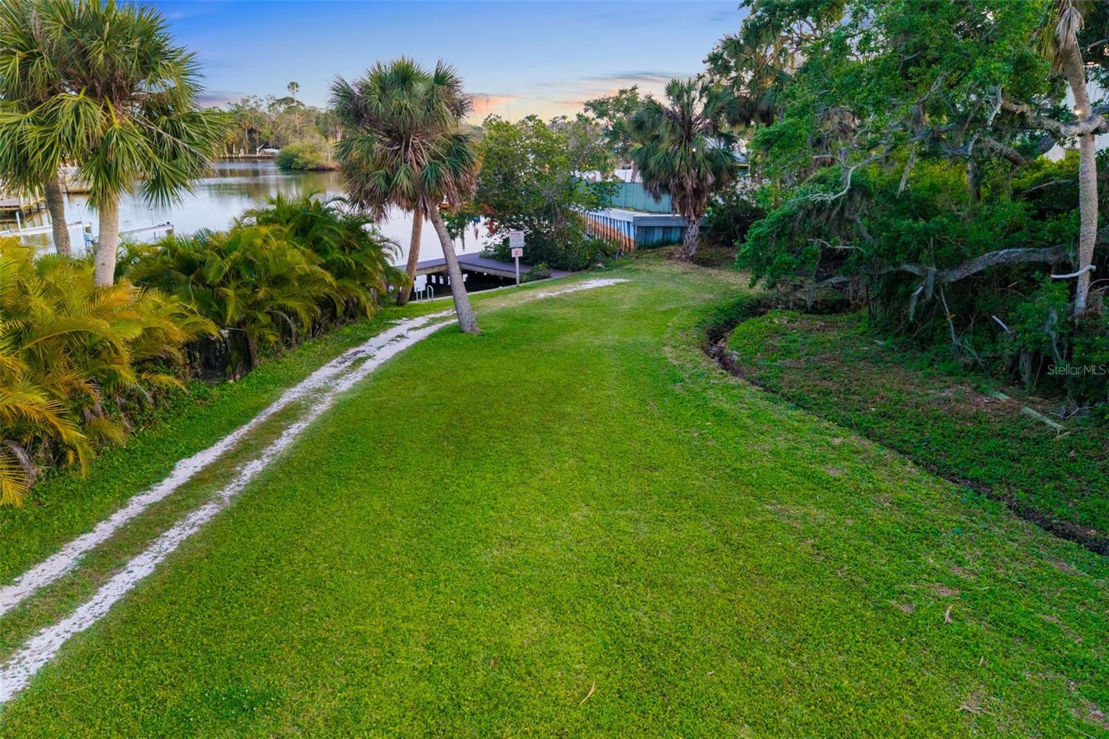 Image 33 of 36 For 5247 Carmilfra Drive