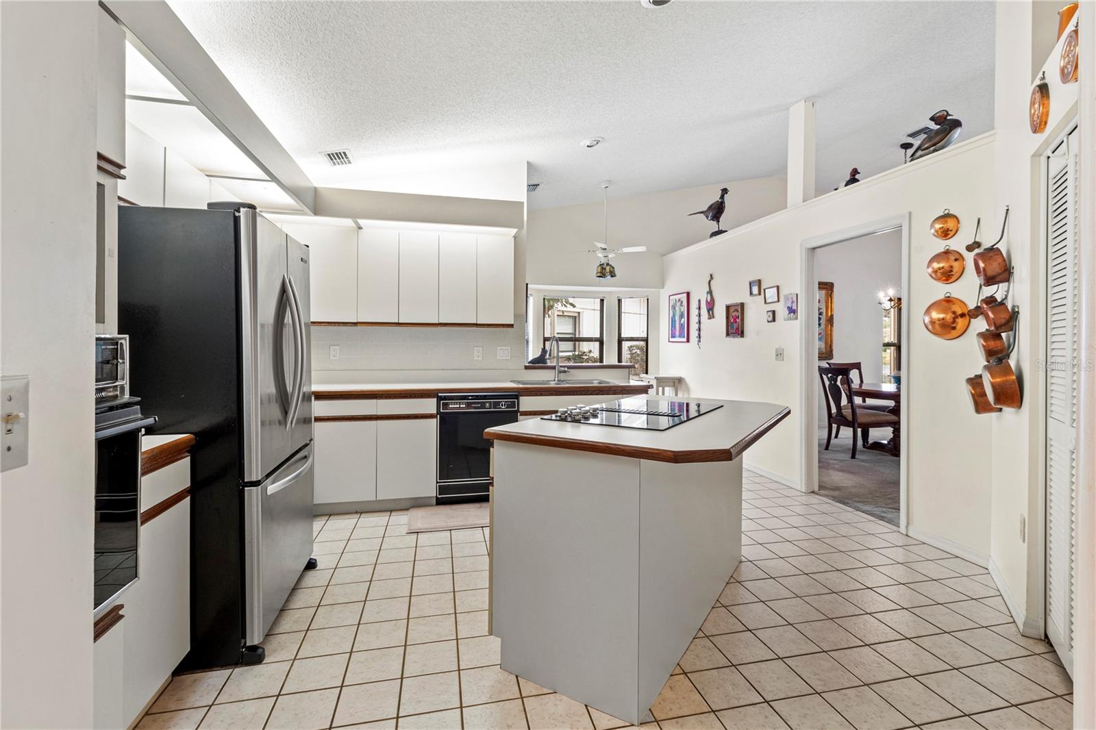 Image 21 of 52 For 5969 San Michelle Drive