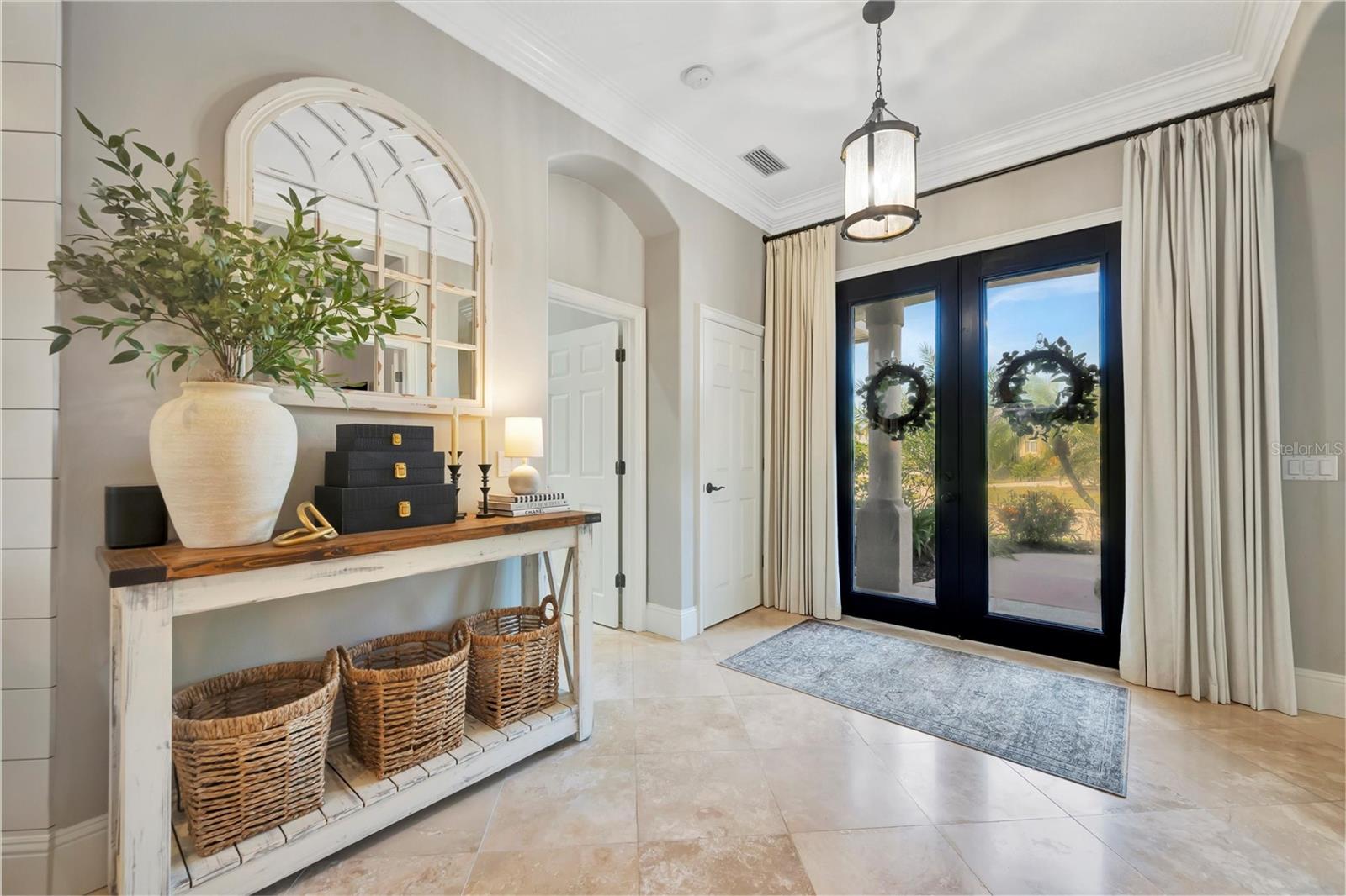 Image 11 of 85 For 191 Americas Cup Boulevard