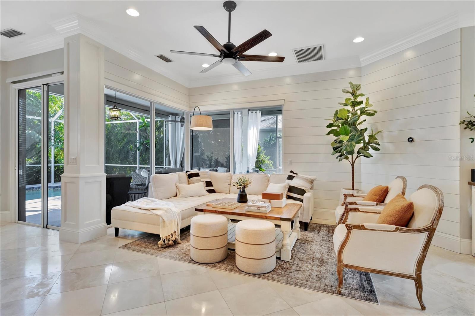 Image 17 of 85 For 191 Americas Cup Boulevard