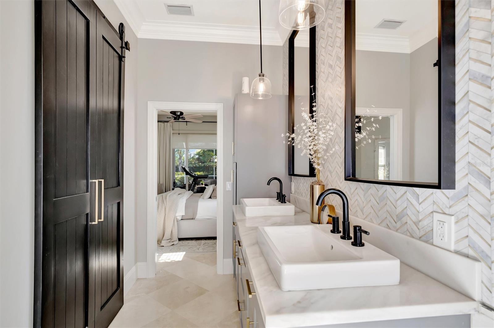 Image 37 of 85 For 191 Americas Cup Boulevard