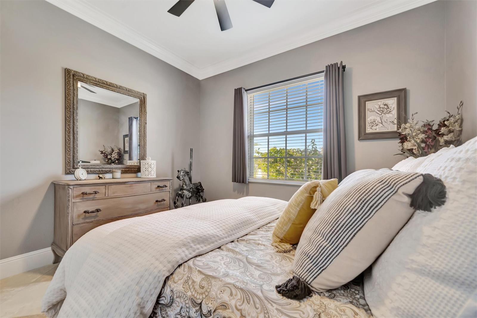 Image 39 of 85 For 191 Americas Cup Boulevard