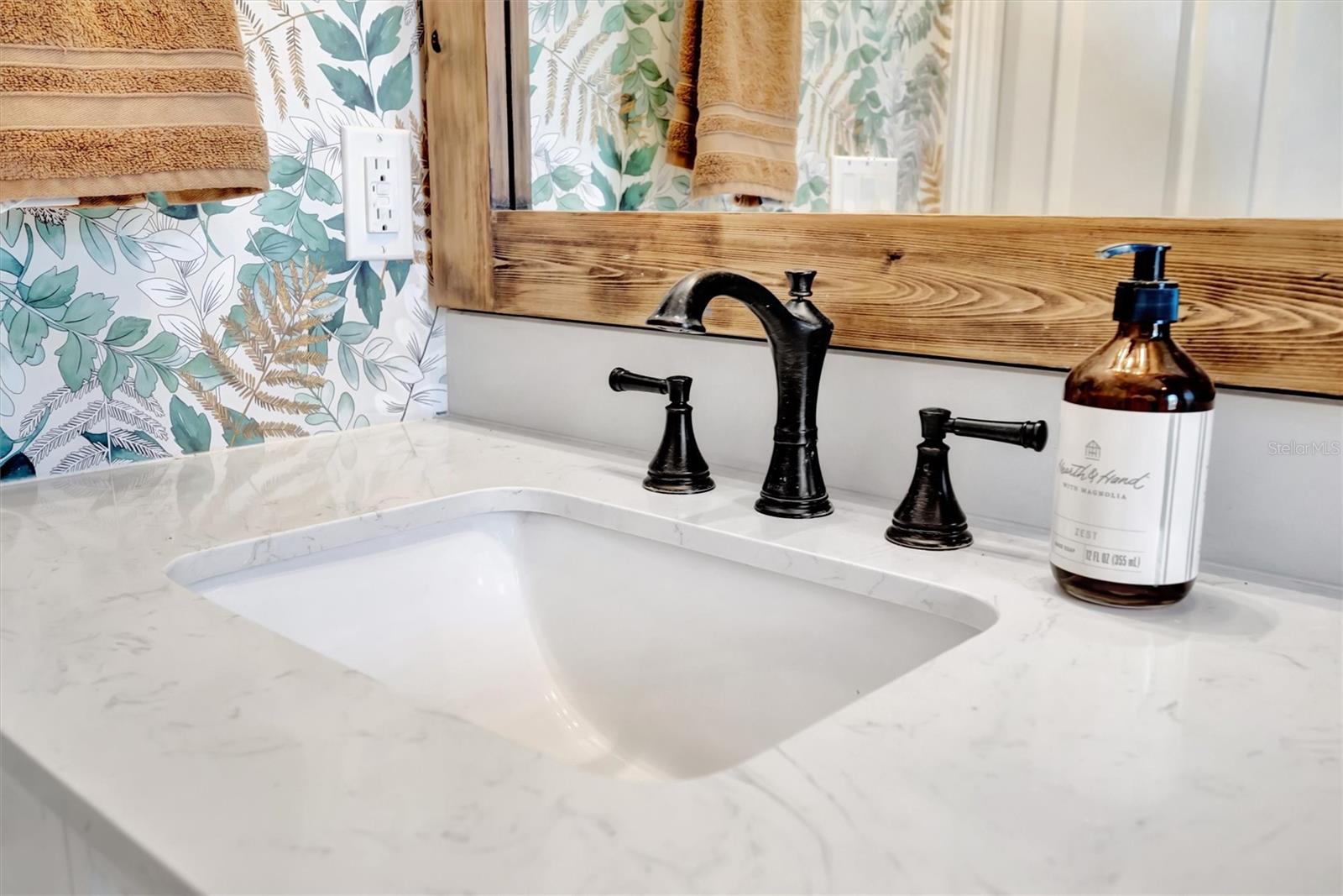 Image 41 of 85 For 191 Americas Cup Boulevard