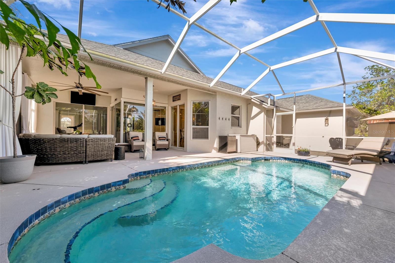 Image 54 of 85 For 191 Americas Cup Boulevard