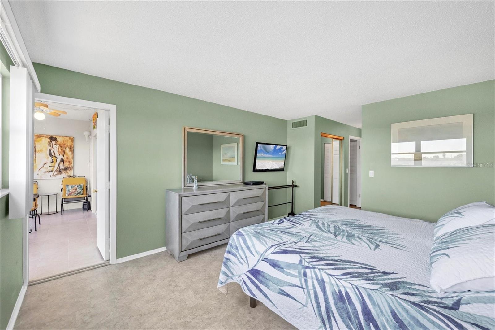 Image 23 of 61 For 3860 Ironwood Lane 505g