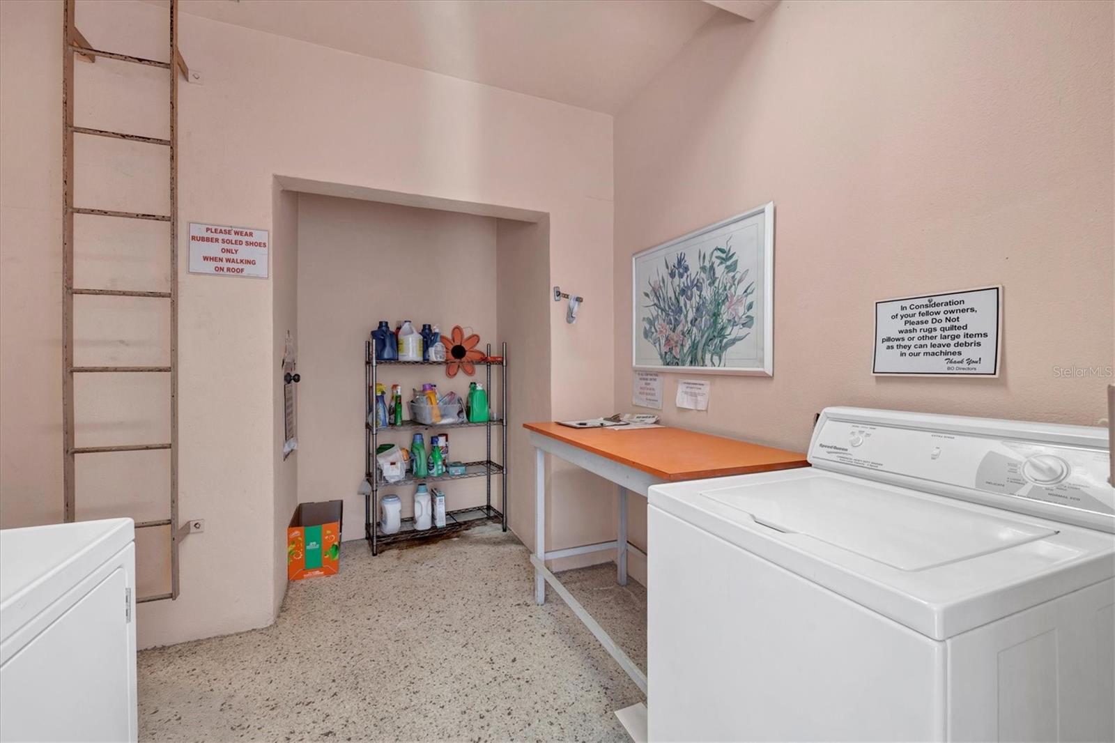 Image 31 of 61 For 3860 Ironwood Lane 505g