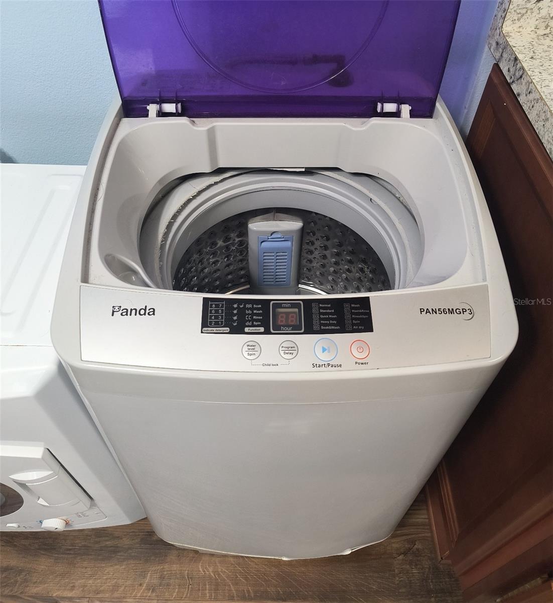 Image 10 of 31 For 6519 Newberry Road 1006