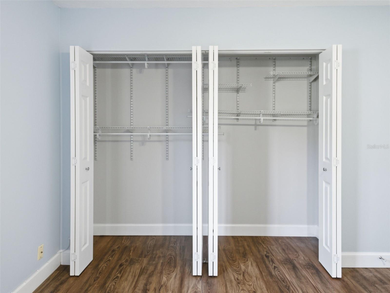 Image 16 of 31 For 6519 Newberry Road 1006