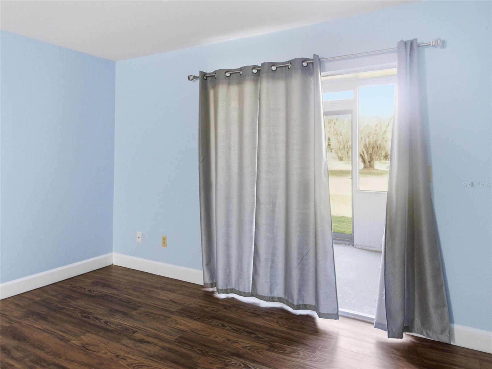 Image 23 of 31 For 6519 Newberry Road 1006