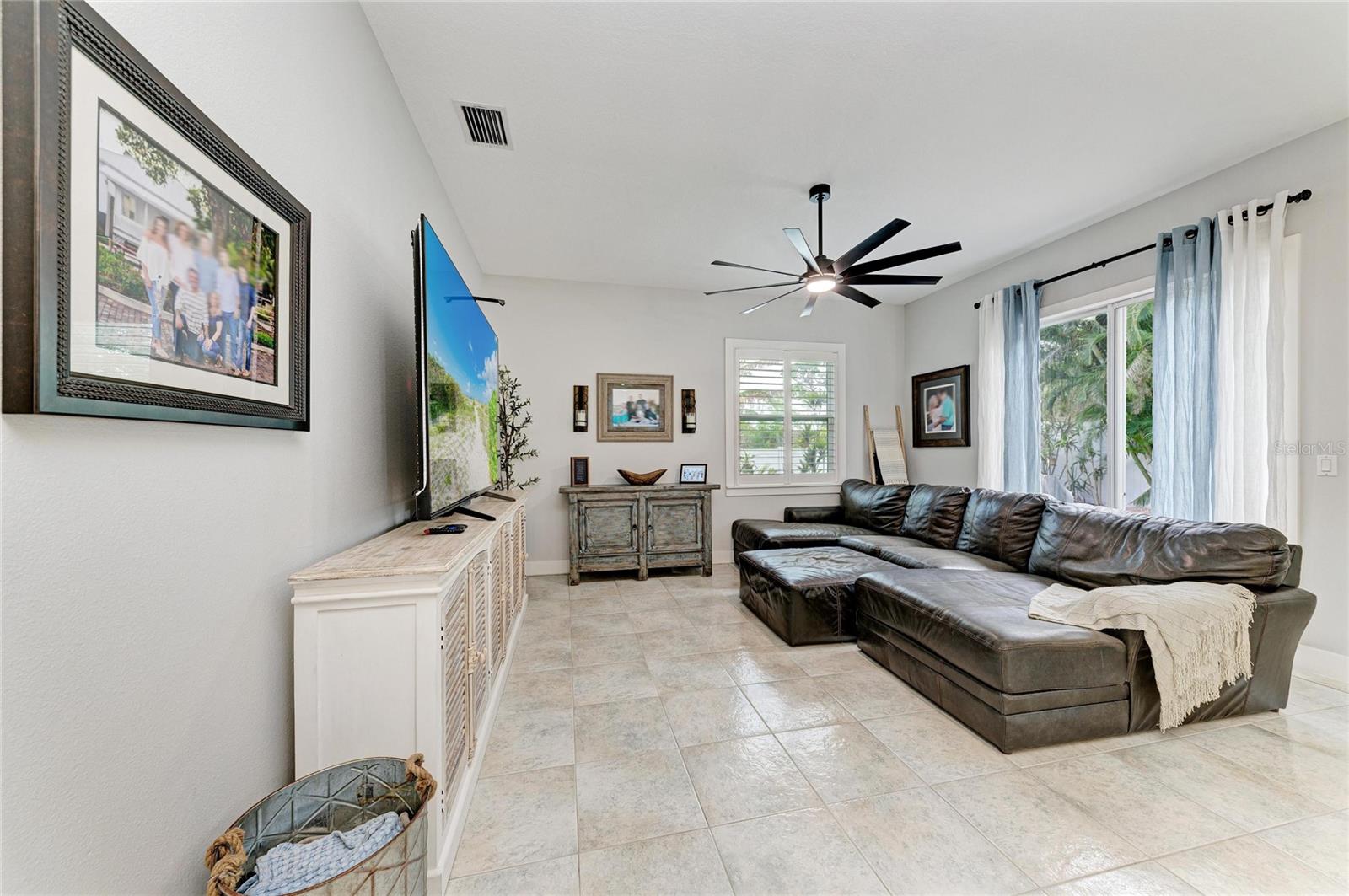 Image 25 of 46 For 411 75th Street Nw