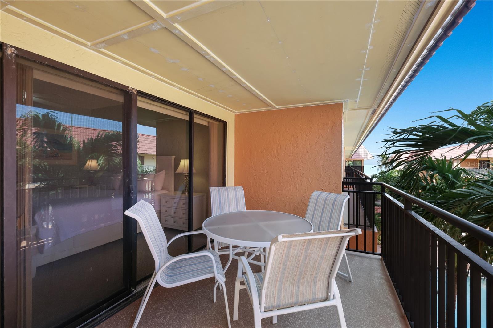 Image 21 of 38 For 6006 Gulf Drive 214