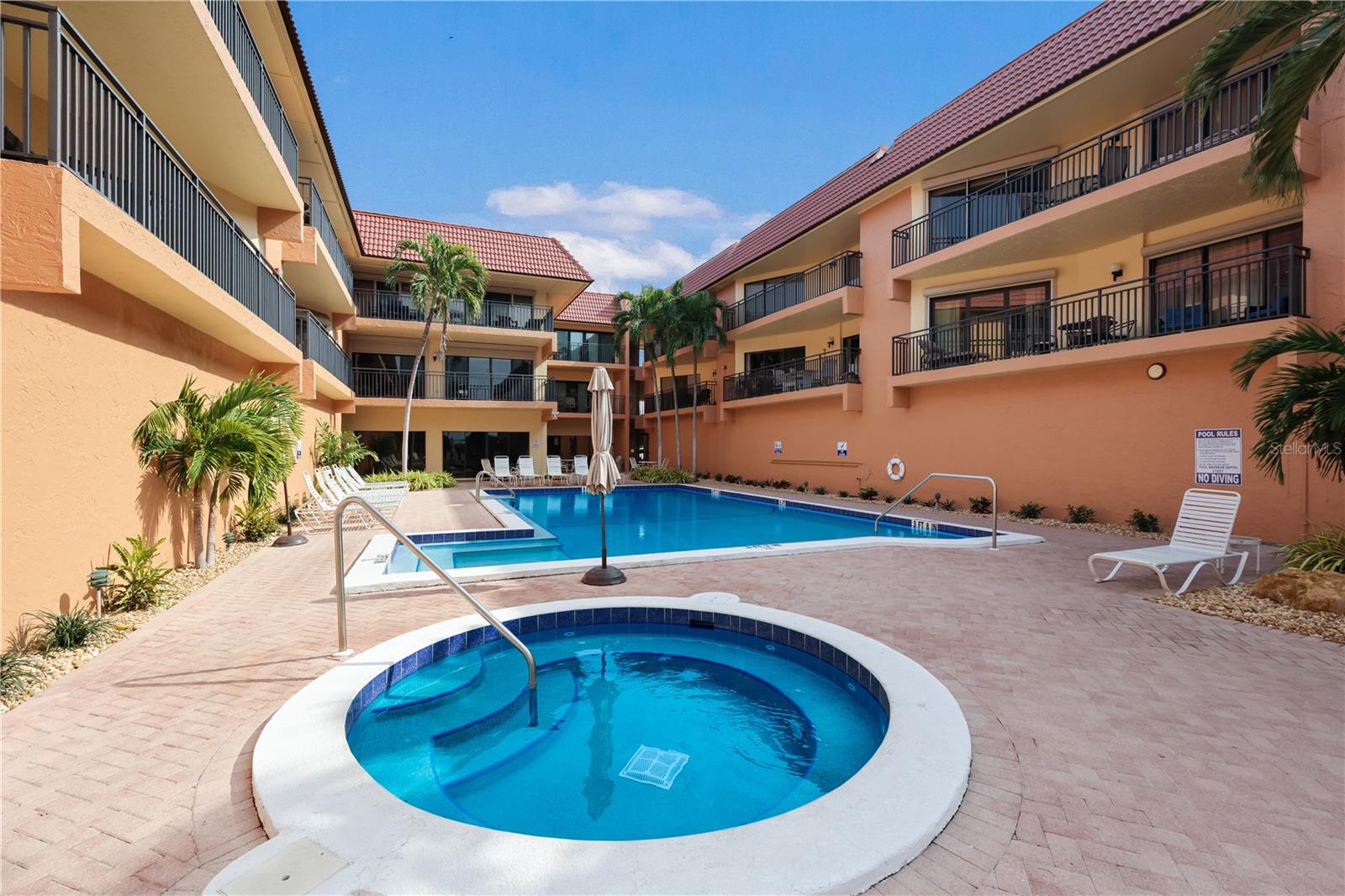 Image 30 of 38 For 6006 Gulf Drive 214