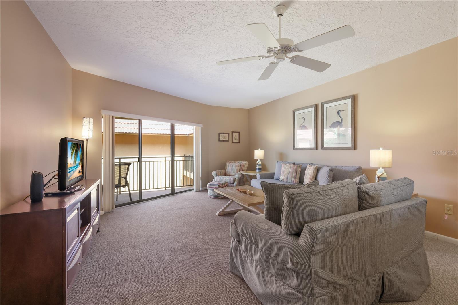 Image 9 of 38 For 6006 Gulf Drive 214