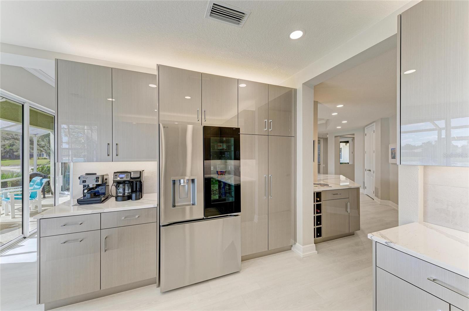 Image 14 of 51 For 6527 Moorings Point Circle 101