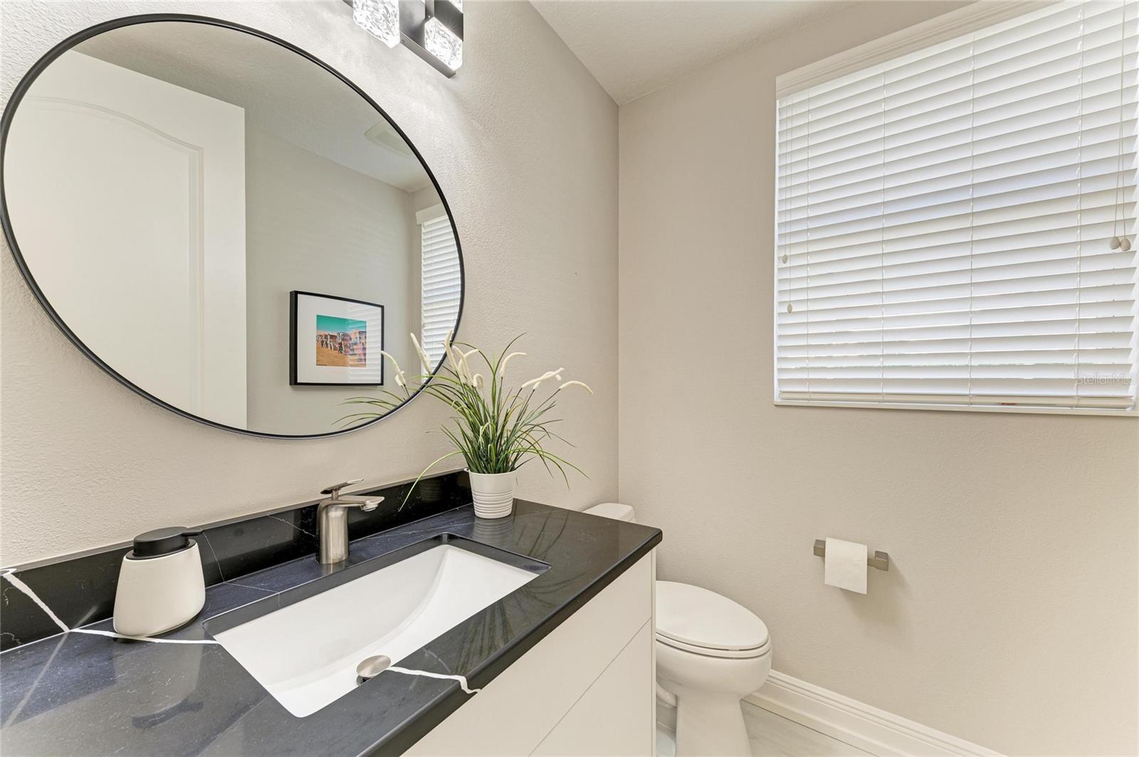 Image 20 of 51 For 6527 Moorings Point Circle 101