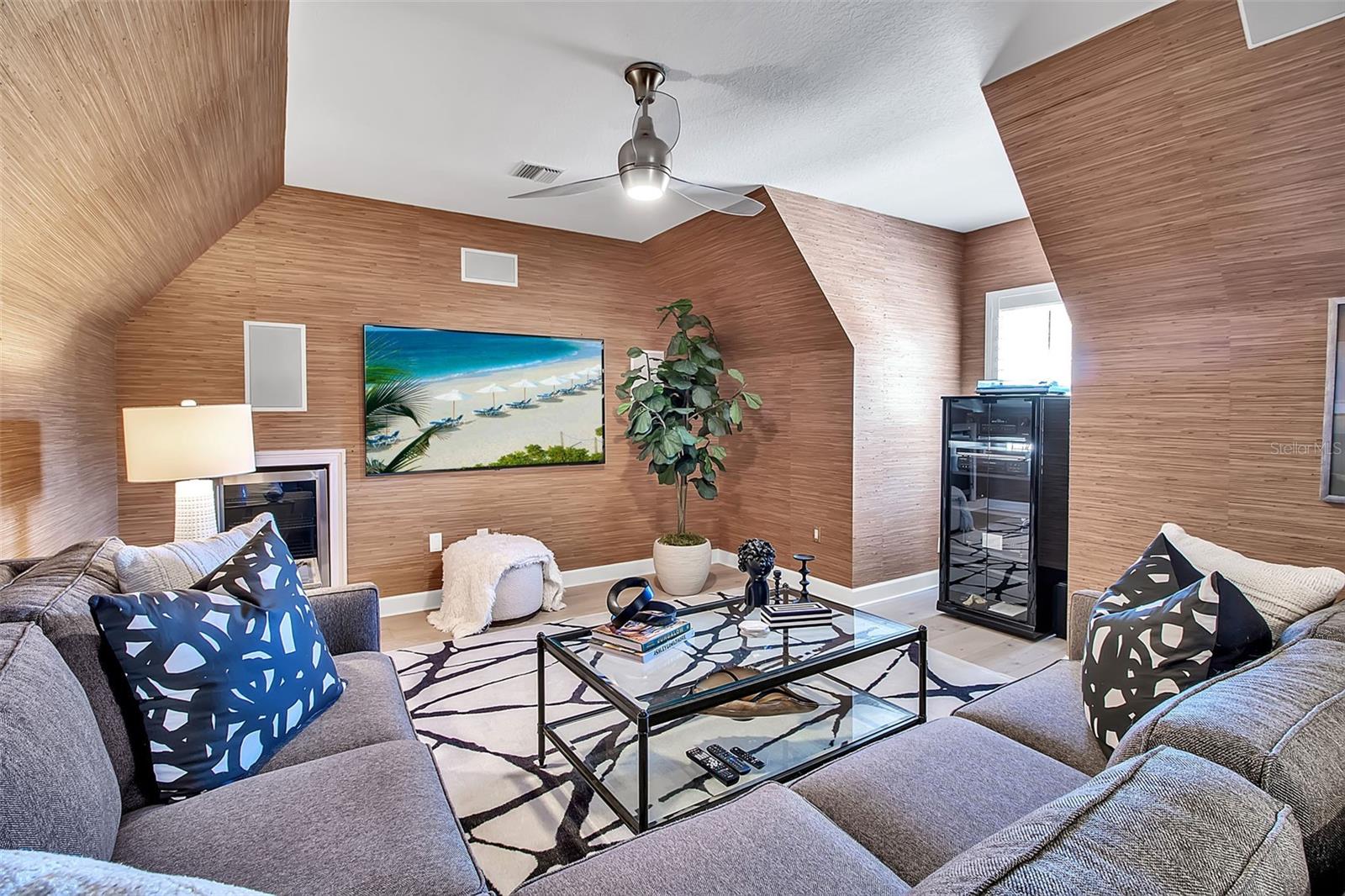 Image 31 of 43 For 6963 Westchester Circle