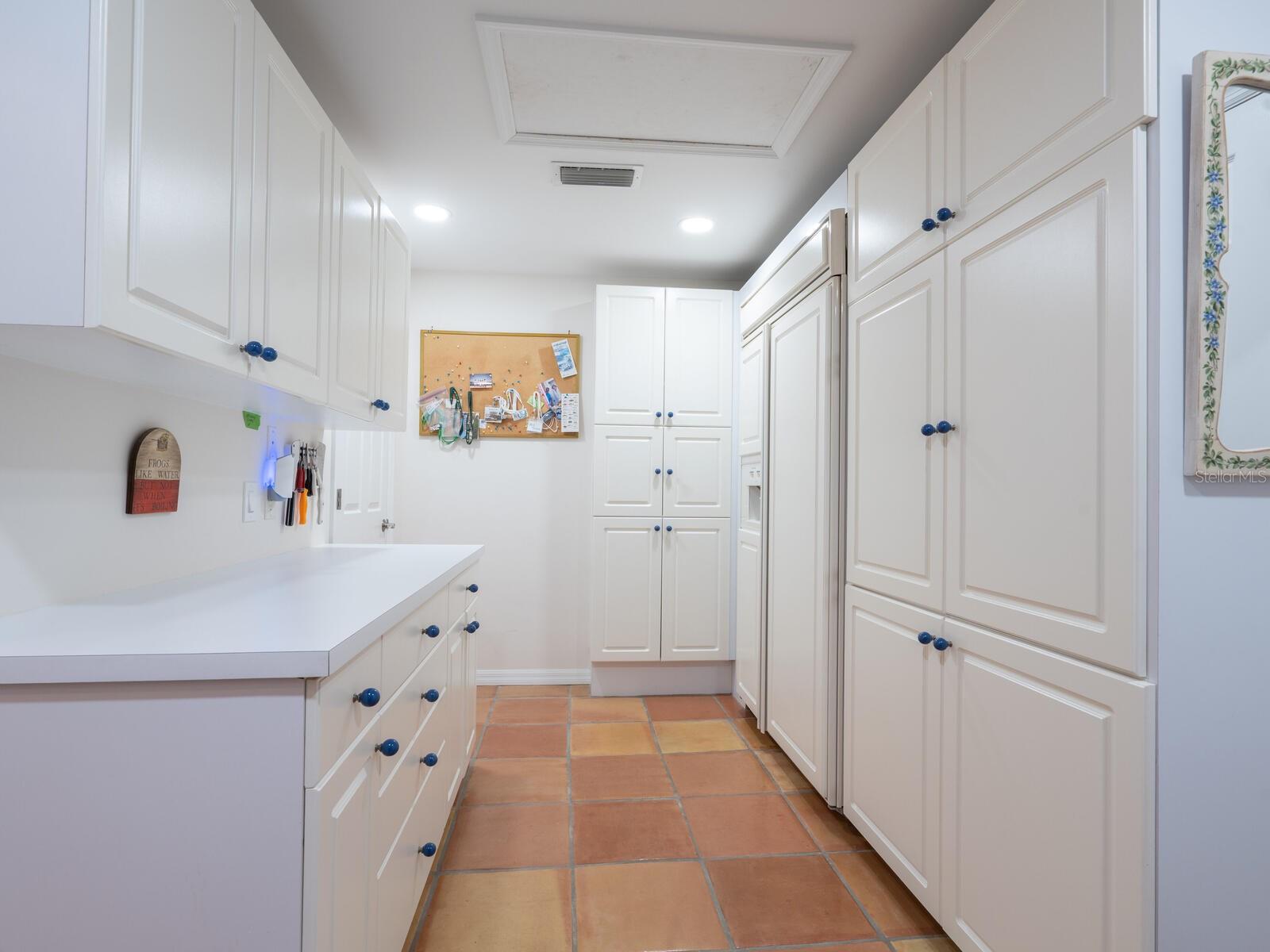 Image 32 of 65 For 3300 Casey Key Road