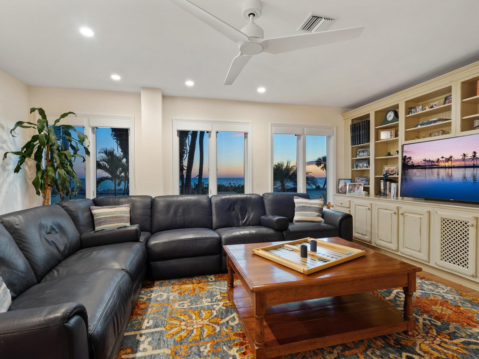 Image 50 of 65 For 3300 Casey Key Road