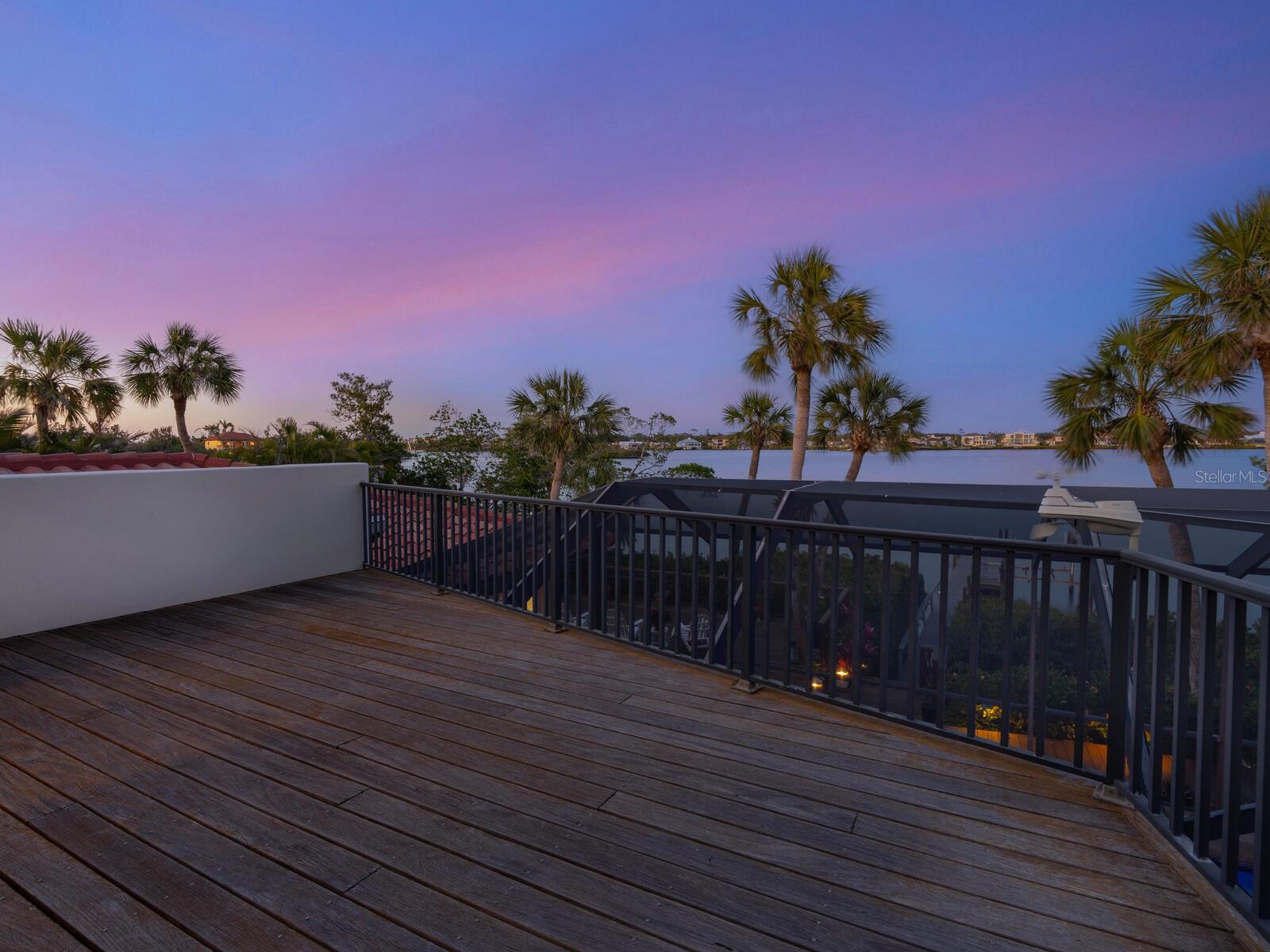 Image 54 of 65 For 3300 Casey Key Road