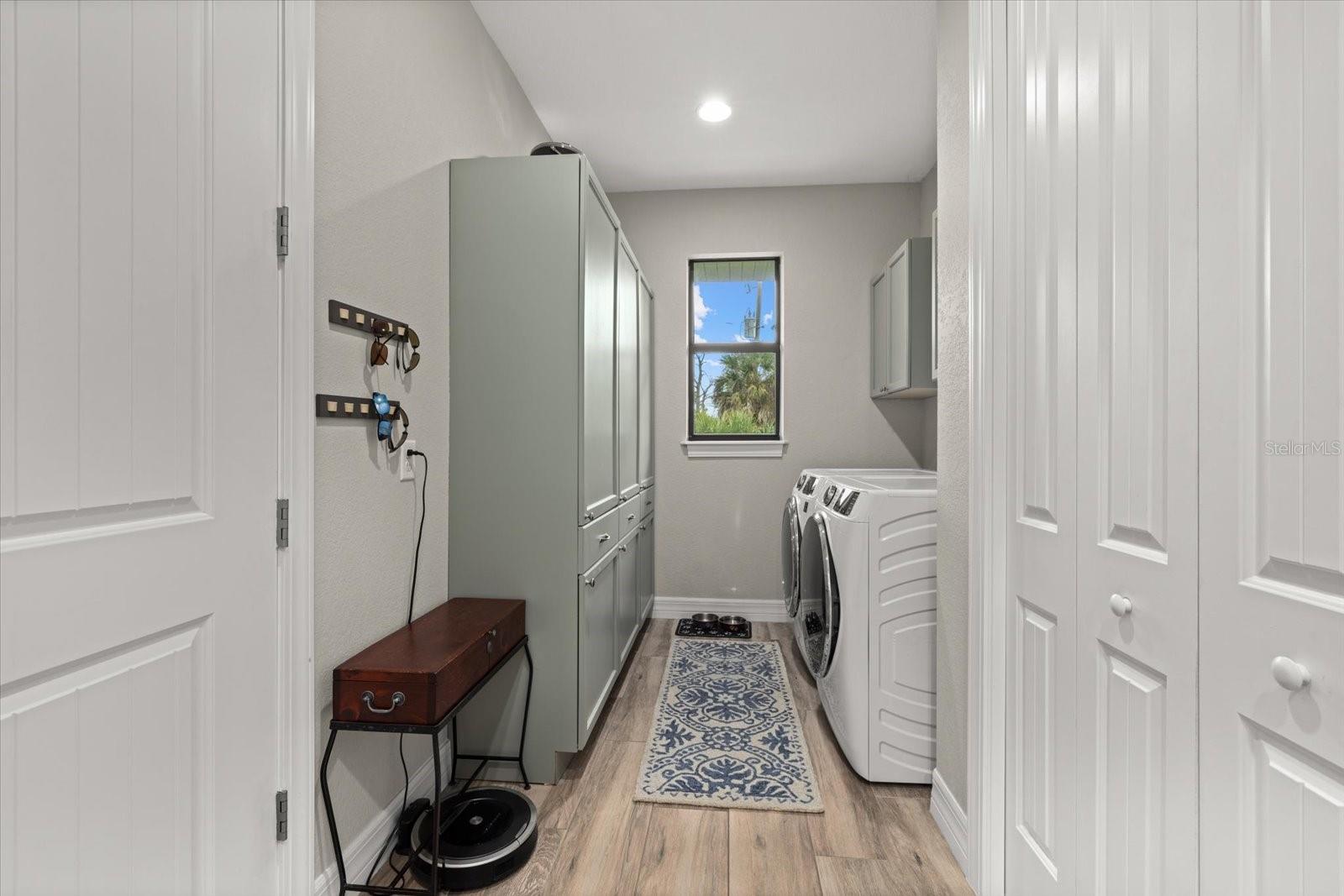 Image 29 of 71 For 15576 Aldama Circle