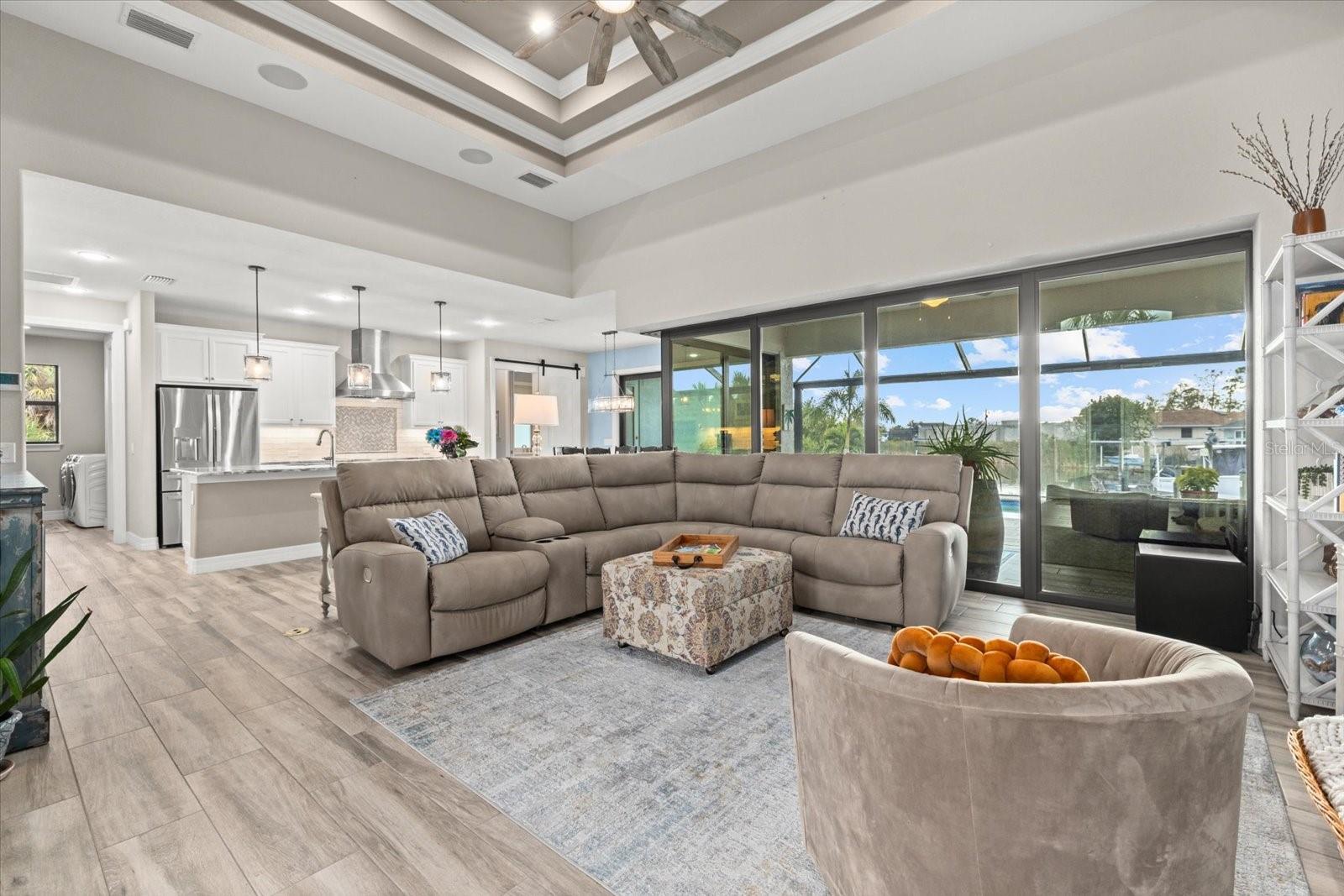 Image 4 of 71 For 15576 Aldama Circle