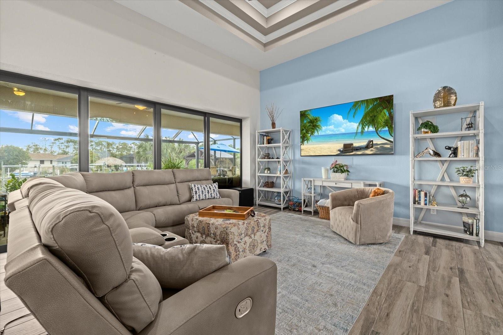 Image 6 of 71 For 15576 Aldama Circle