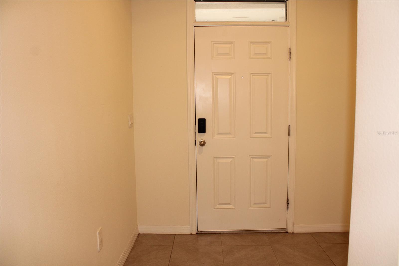 Image 12 of 46 For 17567 Crescent Moon Loop