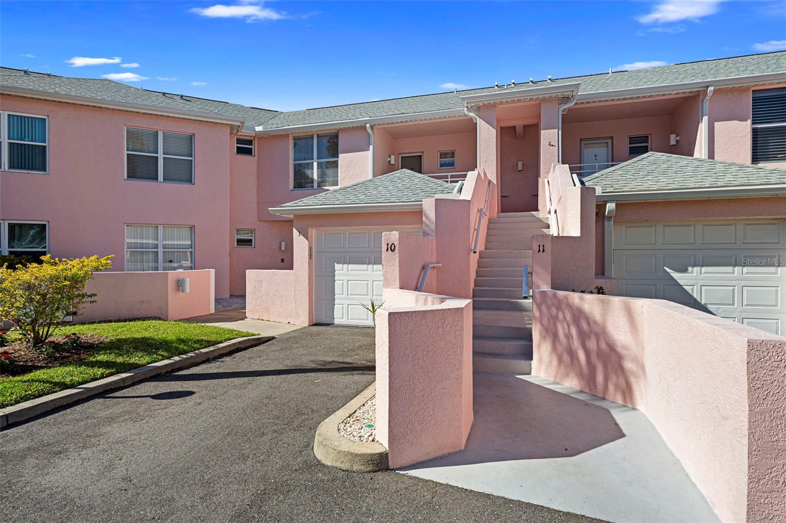 Image 2 of 46 For 4220 Pinebrook Circle 10