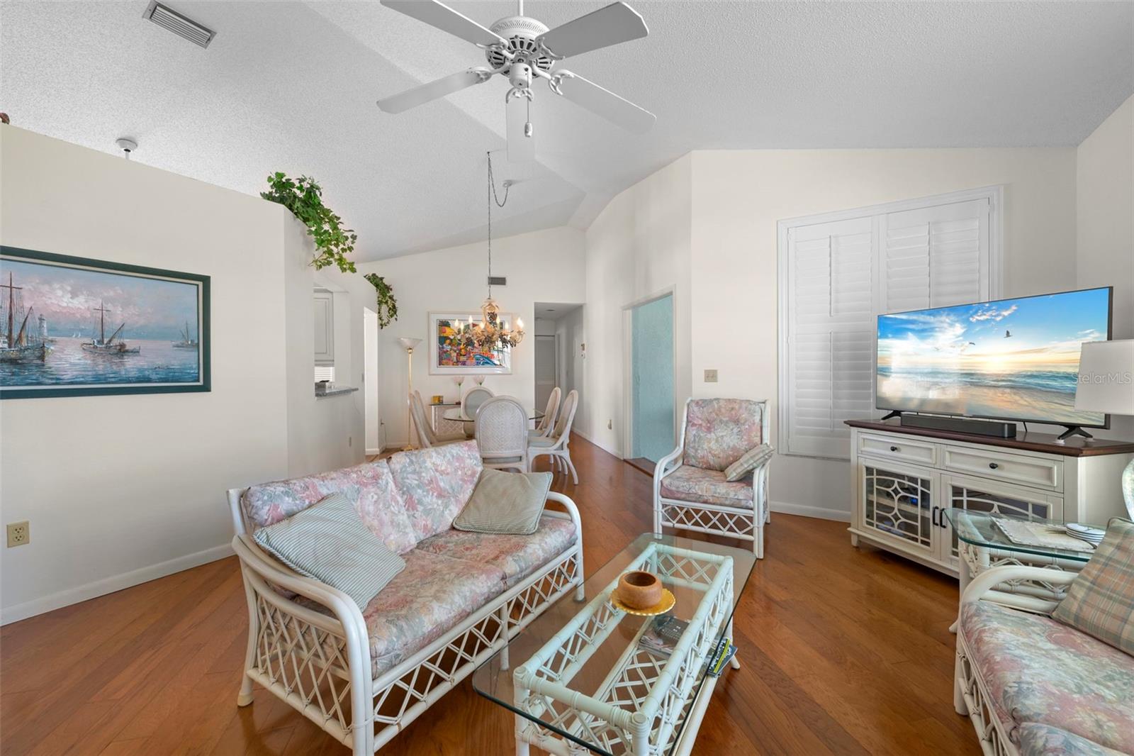 Image 6 of 46 For 4220 Pinebrook Circle 10