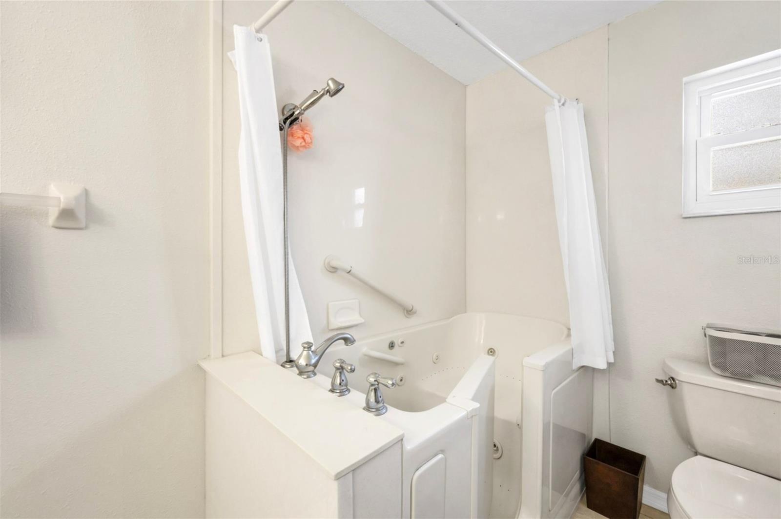 Image 28 of 47 For 8162 Terrace Garden Drive N 204