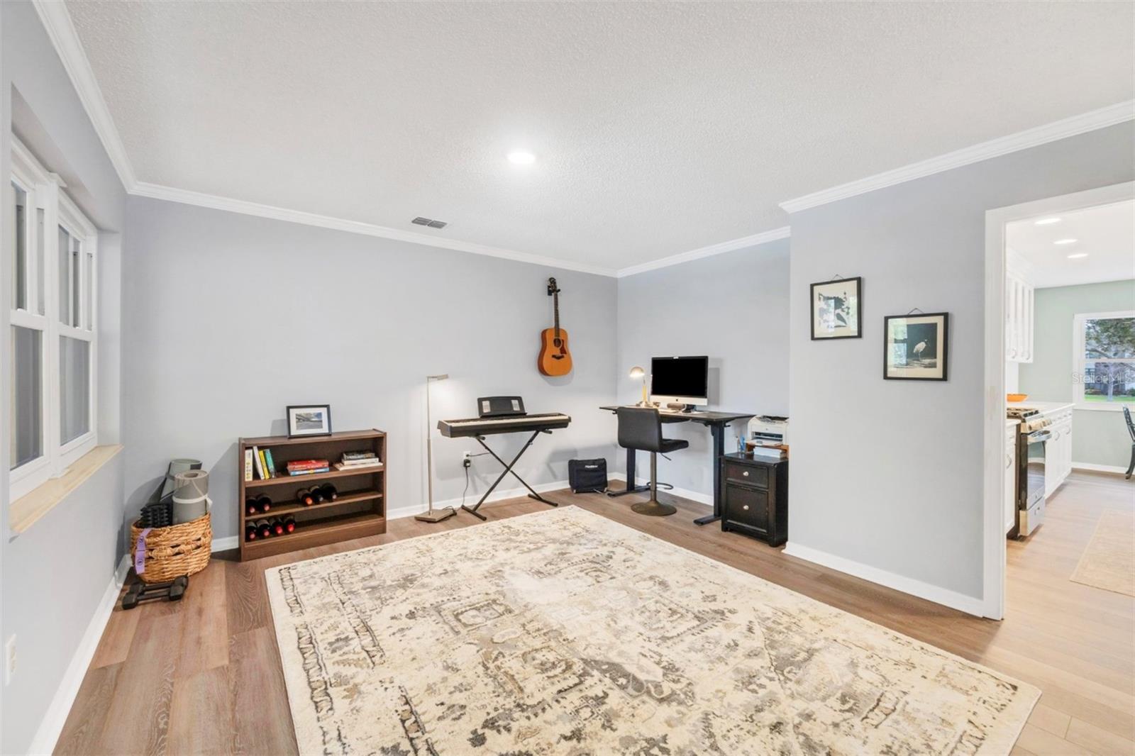 Image 7 of 47 For 8162 Terrace Garden Drive N 204