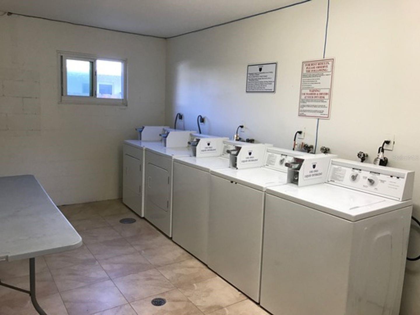 Image 8 of 9 For 115 Airport Avenue E 19