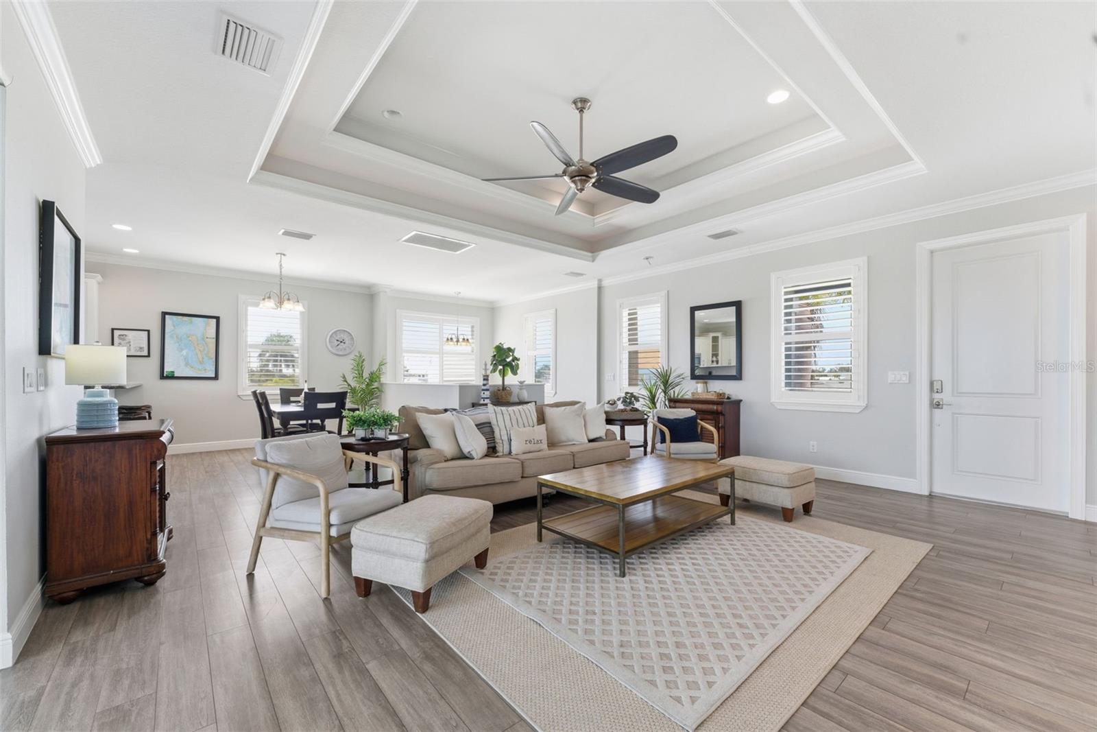 Image 13 of 59 For 12304 Boat Shell Drive