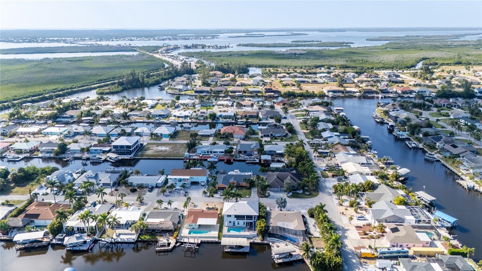 Image 38 of 59 For 12304 Boat Shell Drive