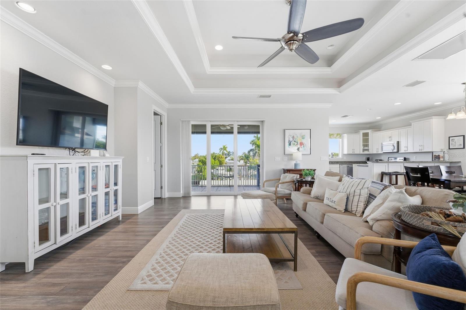 Image 7 of 59 For 12304 Boat Shell Drive