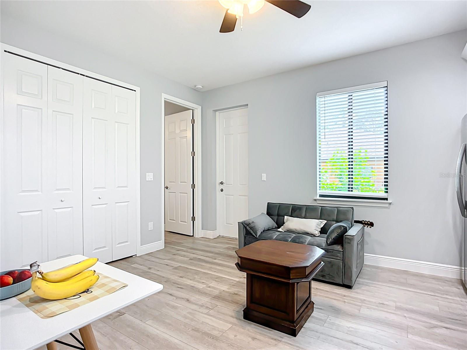 Image 21 of 48 For 11960 De Leon Drive