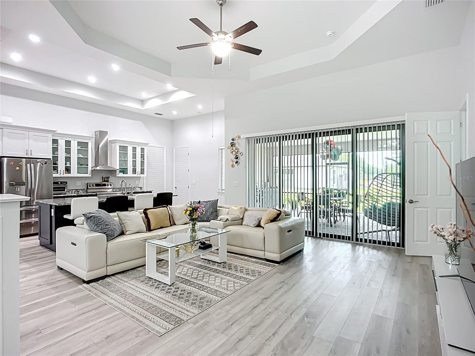 Image 8 of 48 For 11960 De Leon Drive