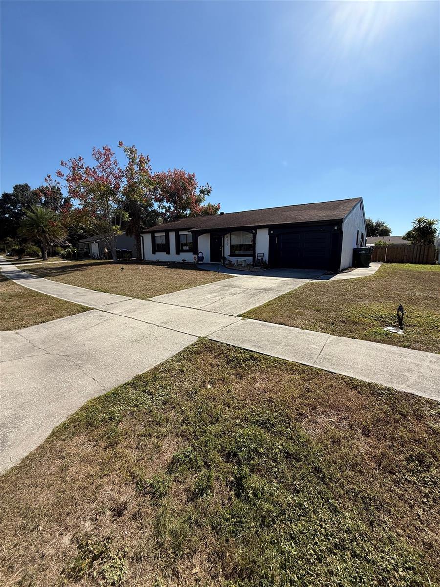 Image 2 of 30 For 8127 Chesebro Avenue