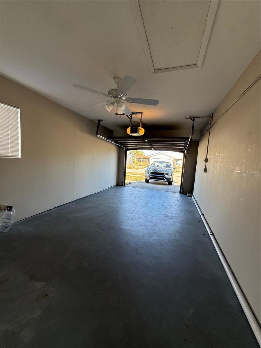 Image 21 of 30 For 8127 Chesebro Avenue