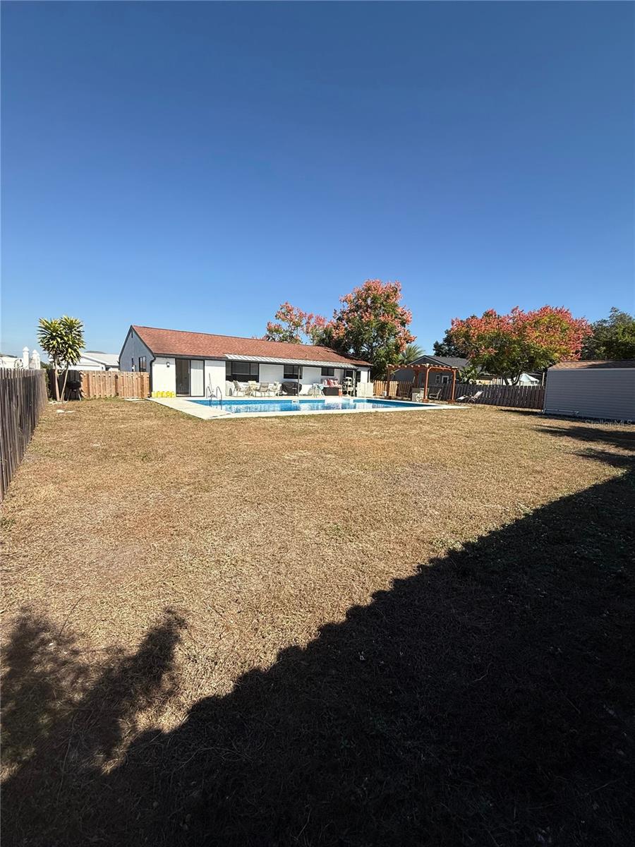 Image 24 of 30 For 8127 Chesebro Avenue